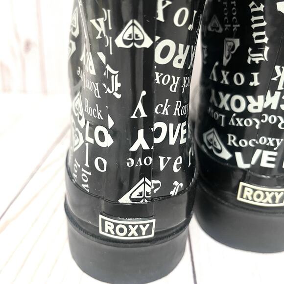 New in Box Roxy Puddles Rain Boots Text Print Size 10 - Picture 6 of 13